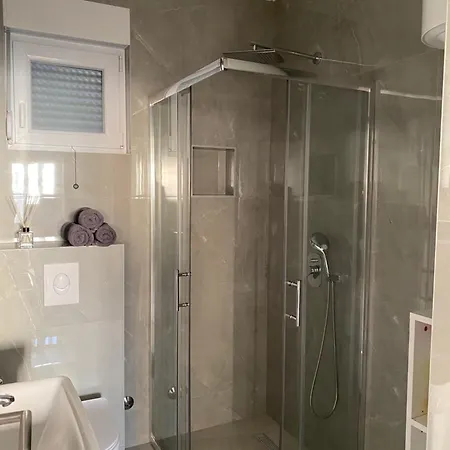 Loft 22 * Μόσταρ